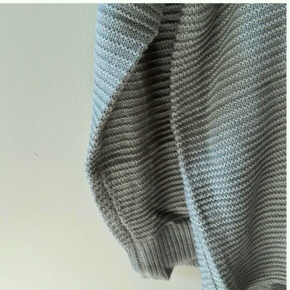 Sage knit v neck with hood knit sweater XL - Picture 5 of 6